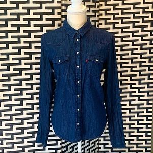 Sold! Levi’s Classic Denim Shirt